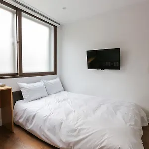 Petercat Insadong Hostel