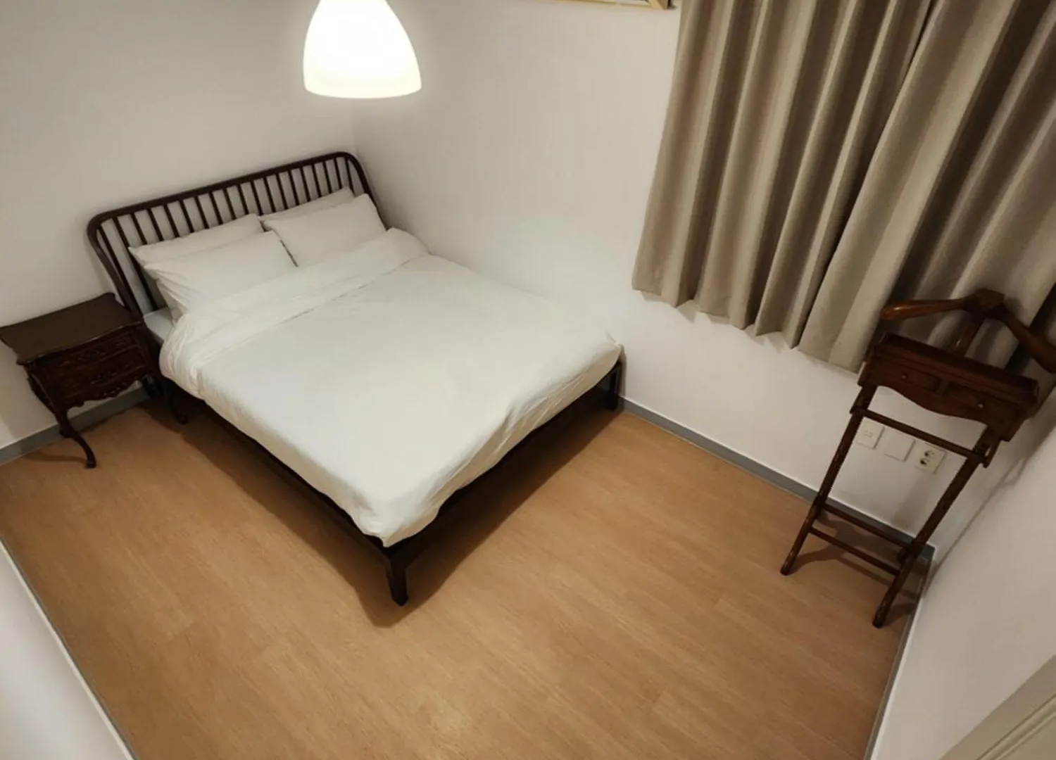 Hostel Fellaz contacts
